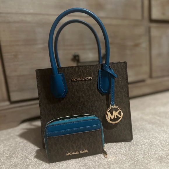 Michael Kors Mercer Women's Crossbody Bag - Brown and Dark Teal With Wallet - Picture 3 of 14